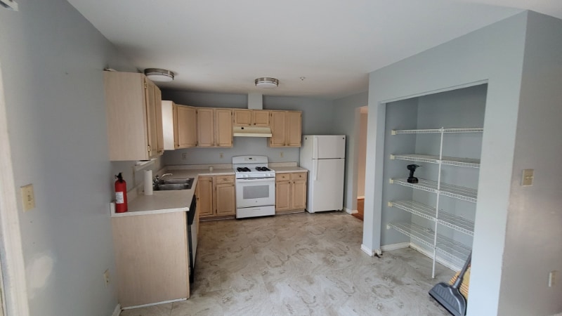 Building Photo - 1017 Higgins Way