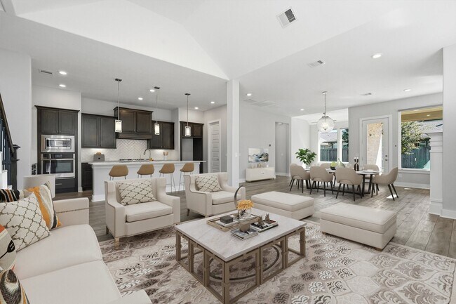 Building Photo - 15822 Pilot Knob Dr