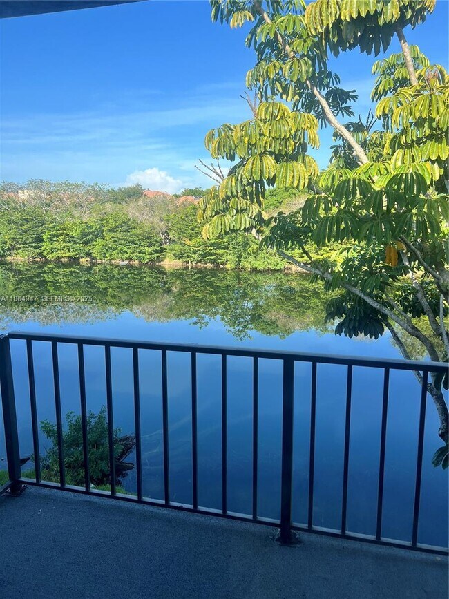 Building Photo - 3621 NW 95th Terrace