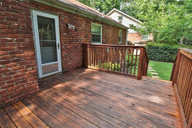 Building Photo - 3197 Alberta Ln