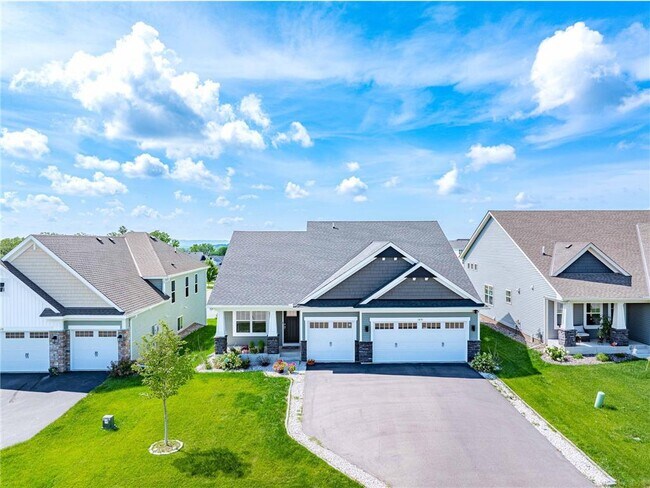 Building Photo - 1430 Nutmeg Cir