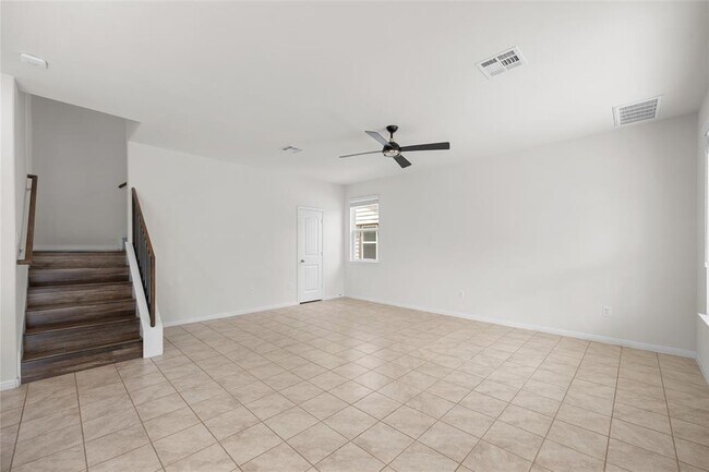 Building Photo - 13700 Sage Grouse Dr