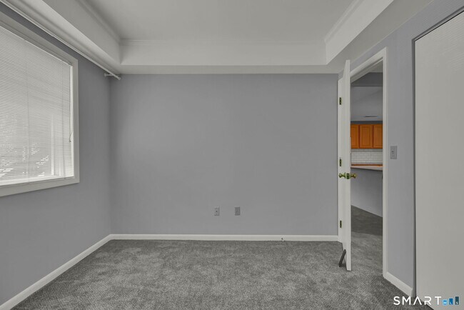 Building Photo - 1128 Windward Rd