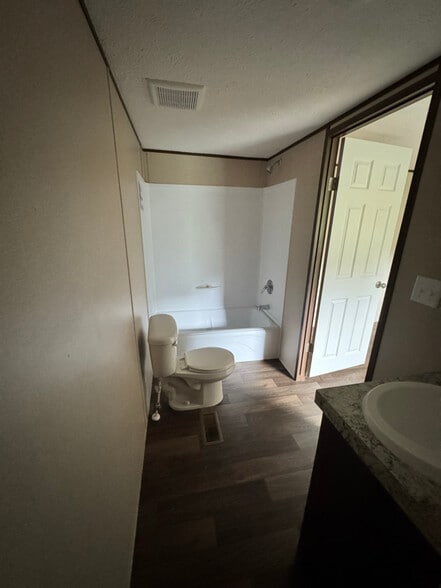 Building Photo - 1732 Nivens Ln