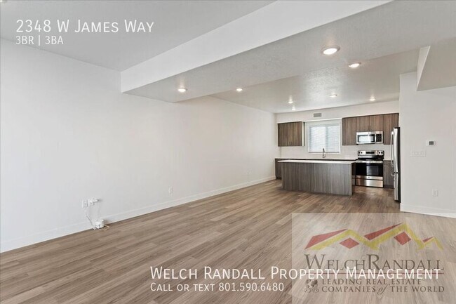 Building Photo - 2348 James Wy