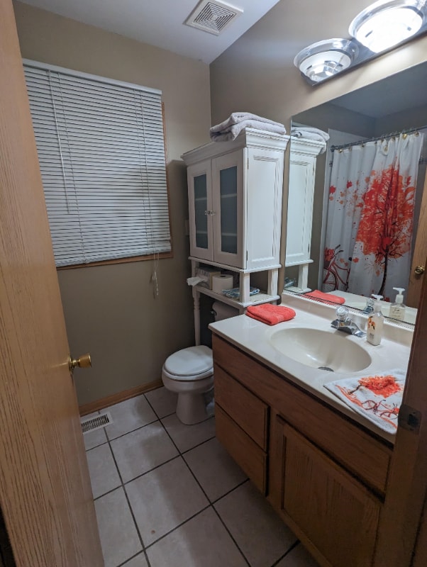 Building Photo - 7322 W 59th St