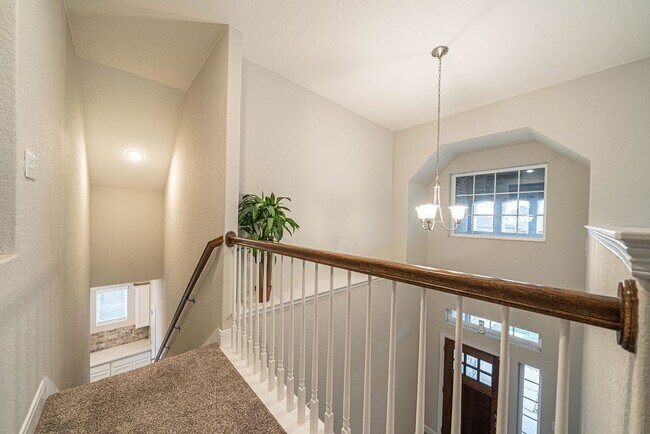 Building Photo - 830 Rench