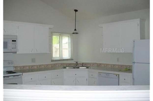 Building Photo - 11911 Hickorynut Dr
