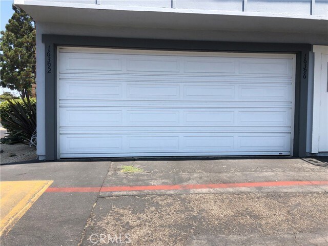 Building Photo - 16392 Calle Castor Cir