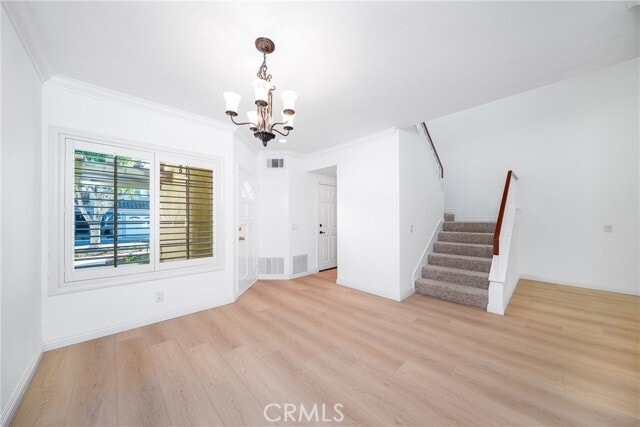 Building Photo - 3 Almador