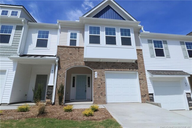 Primary Photo - 45 Lavender Ln