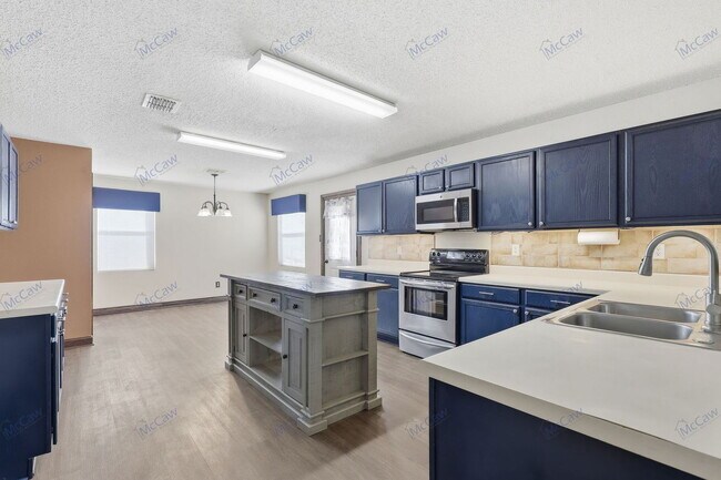 Building Photo - 1325 Dandelion Trail