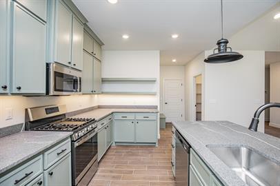 Building Photo - 937 Cook St