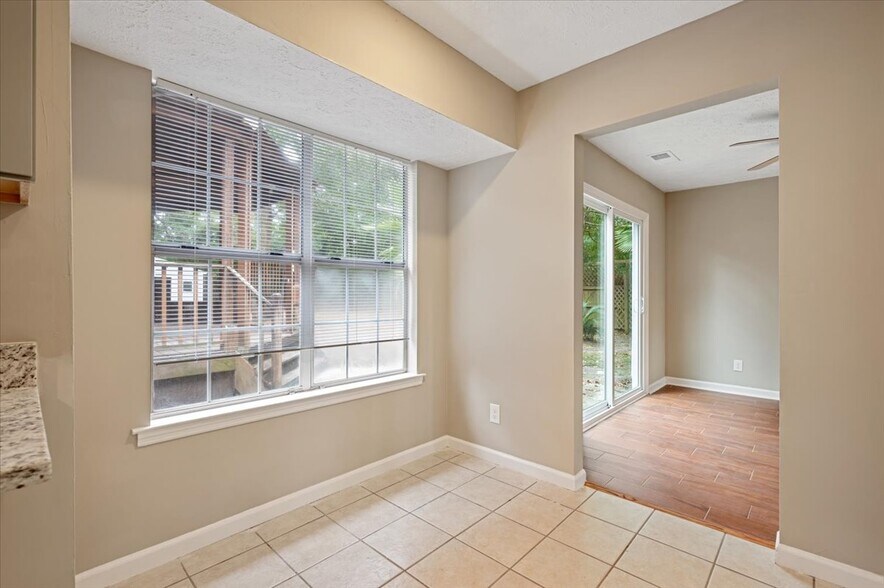 Building Photo - 5 Bowsprit Ct
