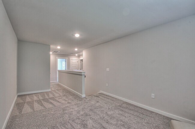 Building Photo - 4218 Aragorn Way