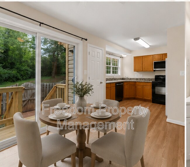 Building Photo - 8644 Sanderling Dr