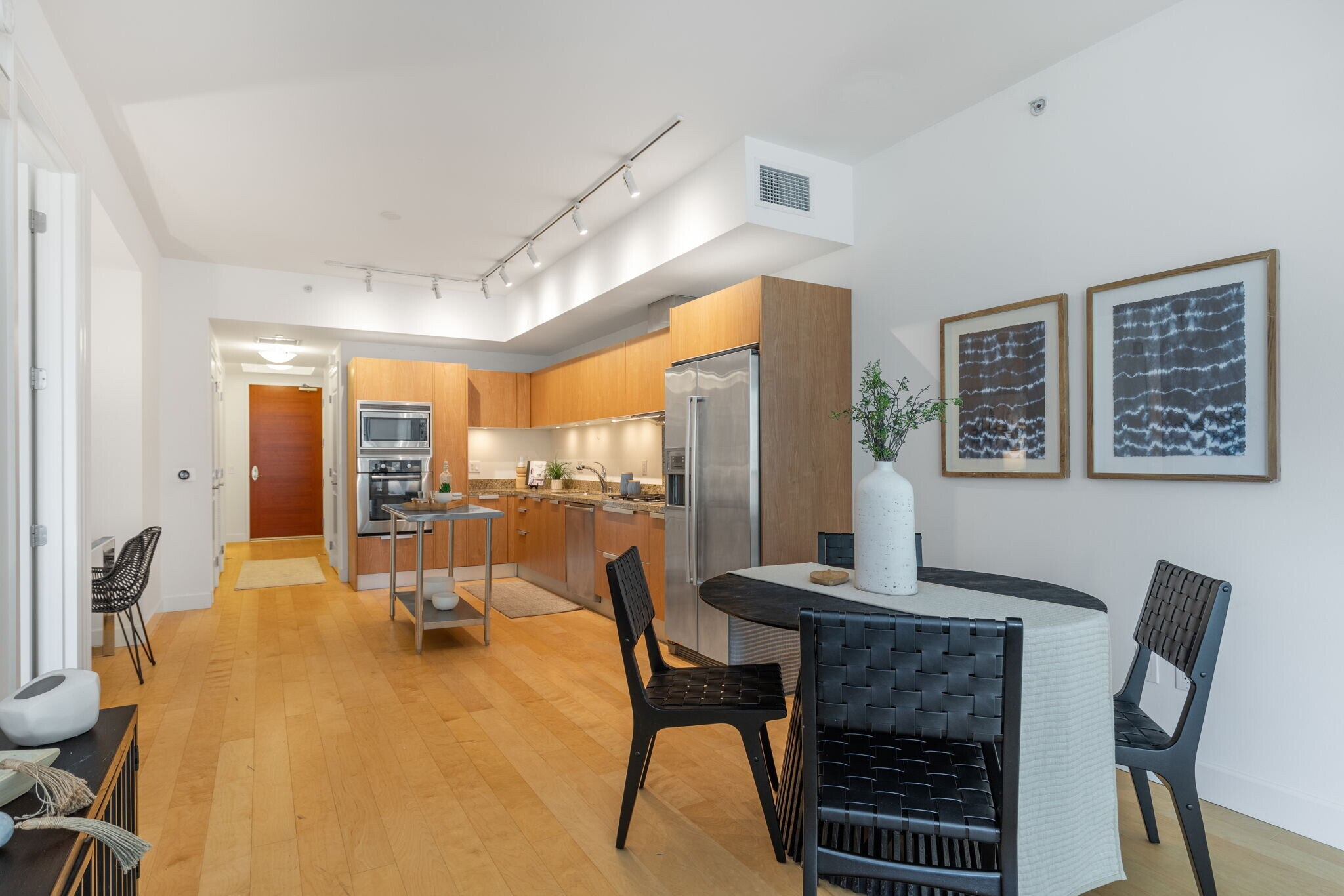 Building Photo - 1920 4th Ave