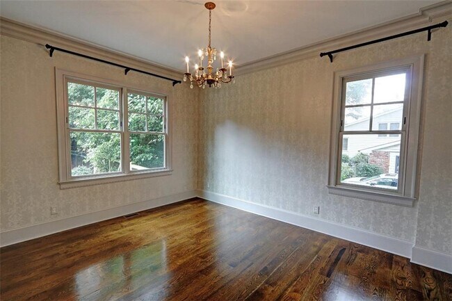 Building Photo - 1178 Chambord Way NE