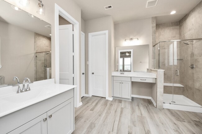 Building Photo - 584 Santa Rosa Hls Dr