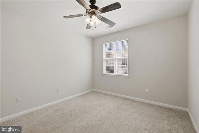 Building Photo - 21228 McFadden Square