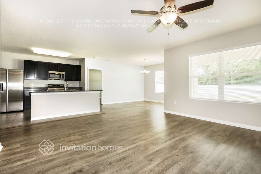 Building Photo - 14954 Flowing Gold Dr