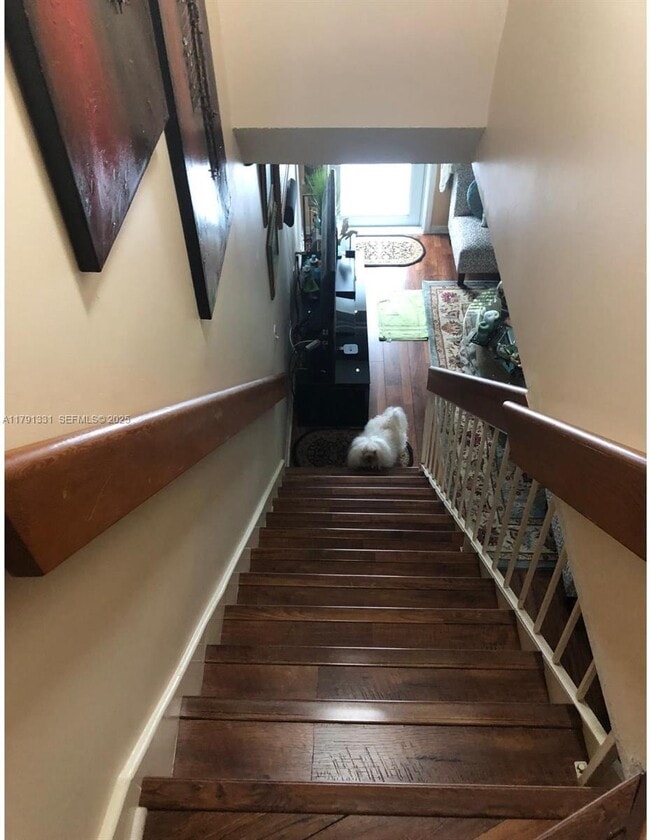 Building Photo - 248 Majorca Ave