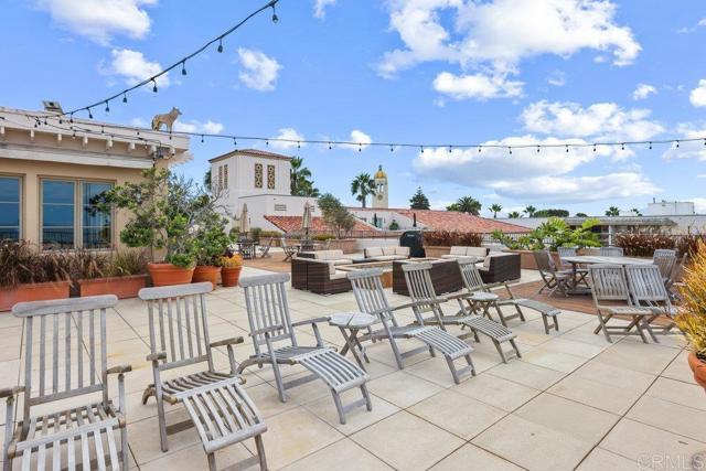 Building Photo - 464 Prospect St