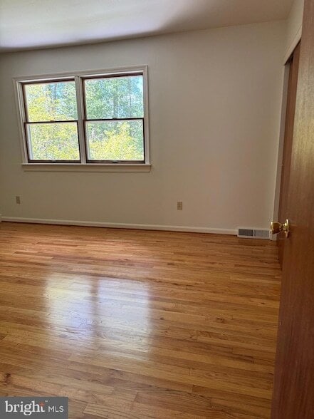 Building Photo - 6025 Honey Hollow Rd