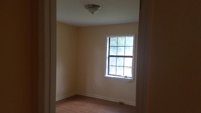 Building Photo - 155 Bell Dr