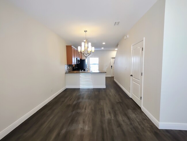 Building Photo - 653 Drake Bay Terrace