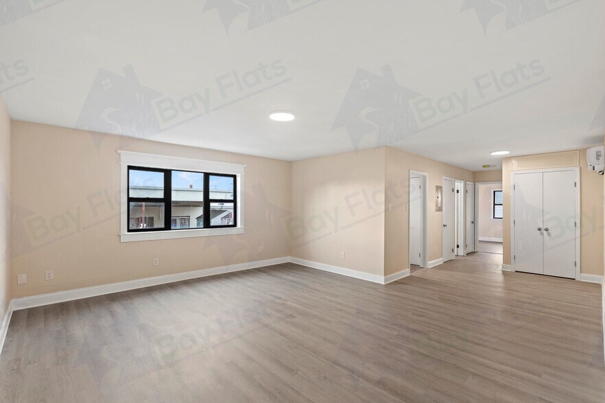 Building Photo - Seymour Apartments