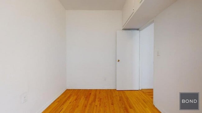Building Photo - 3 bedroom in Manhattan NY 10003