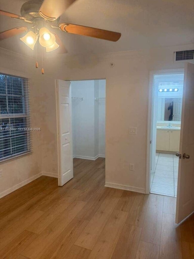 Building Photo - 4211 San Marino Blvd