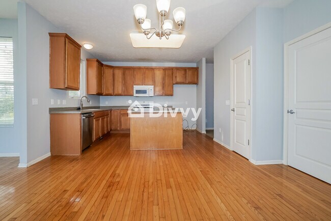 Building Photo - 5343 Royal Brook Dr, Medina, OH 44256