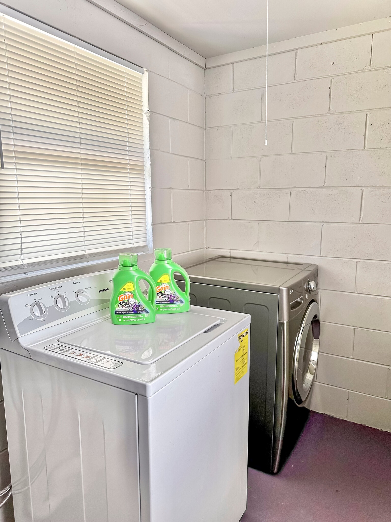 Building Photo - 4811 E Curtis St