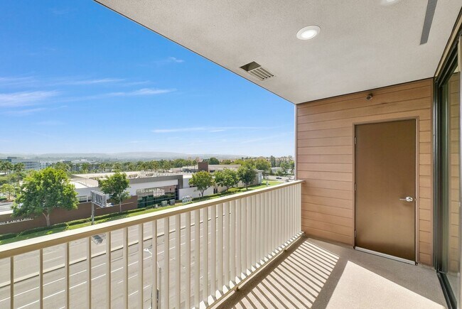 Building Photo - 4507 Rivington