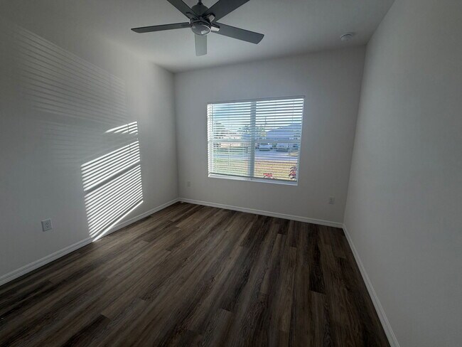 Building Photo - 16105 Badalona Dr