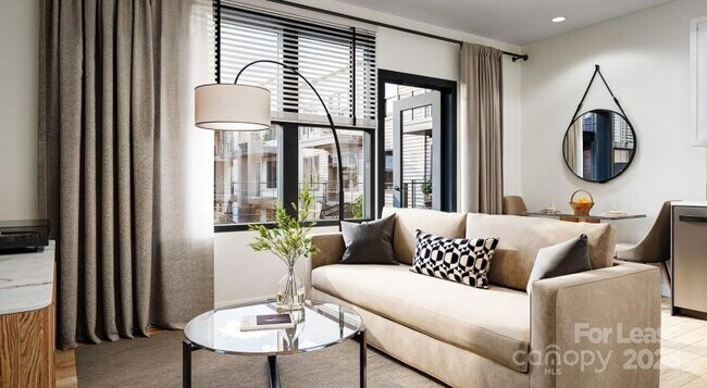 Building Photo - 255 W Bland St