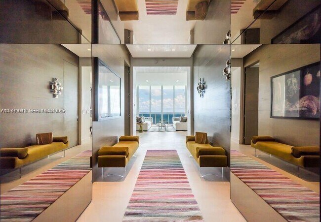 Building Photo - 16001 Collins Ave