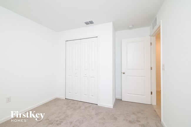 Building Photo - 3806 Whitney Wy