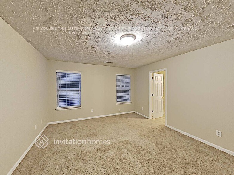 Building Photo - 1840 Skylar Leigh Dr