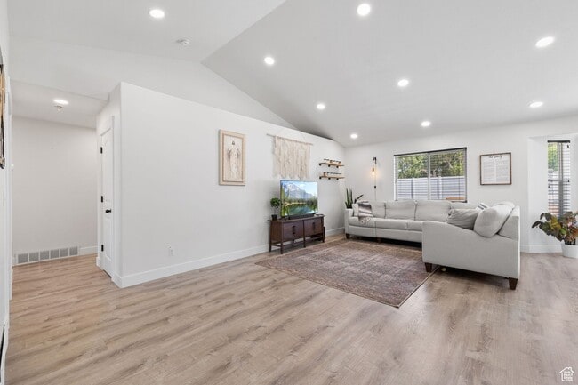 Building Photo - 1297 S 950 W