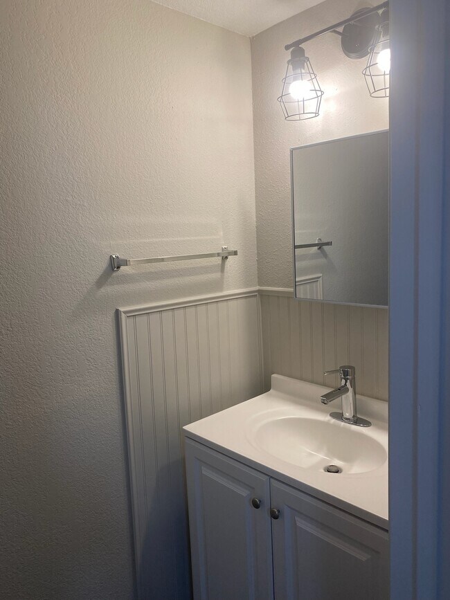 Downstairs Hall Bathroom - 922 Plumas St