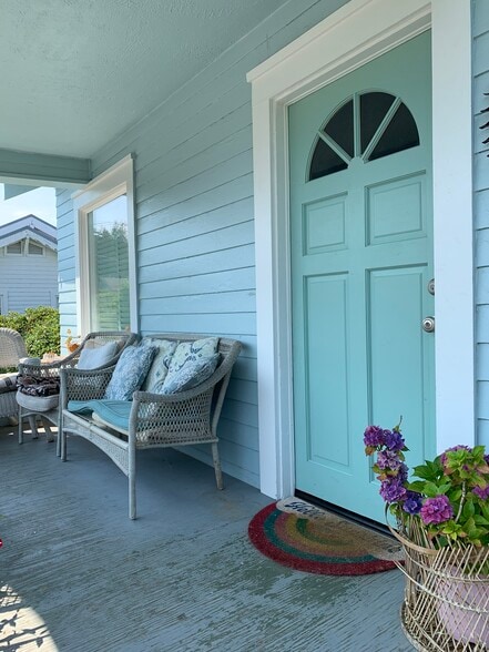 Building Photo - 850 Elrod Ave