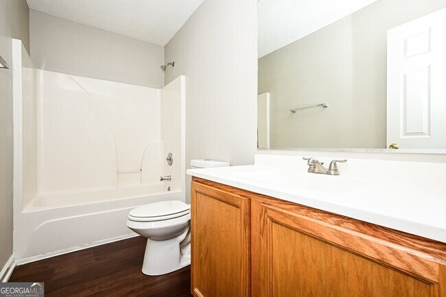 Building Photo - 4107 Shoreside Cir SW