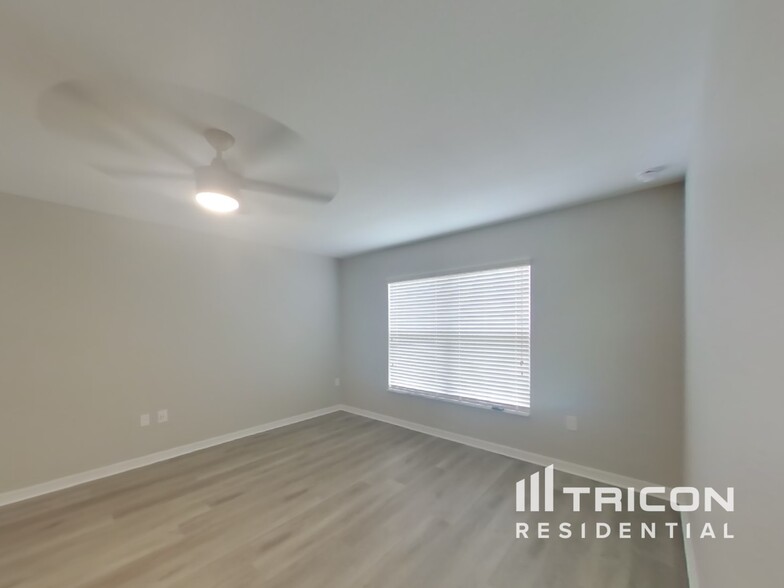 Building Photo - 6046 Eagle Pointe Dr