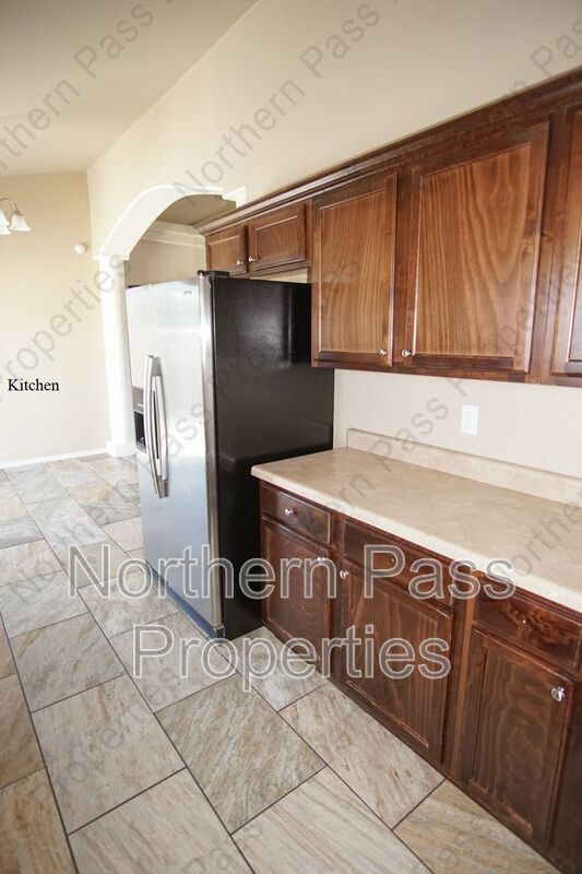 Building Photo - 12945 Hueco Hill Dr