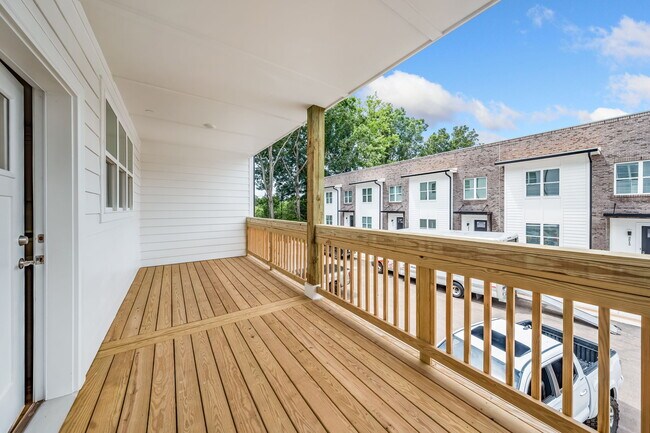 Building Photo - 3803 Lands End Ct