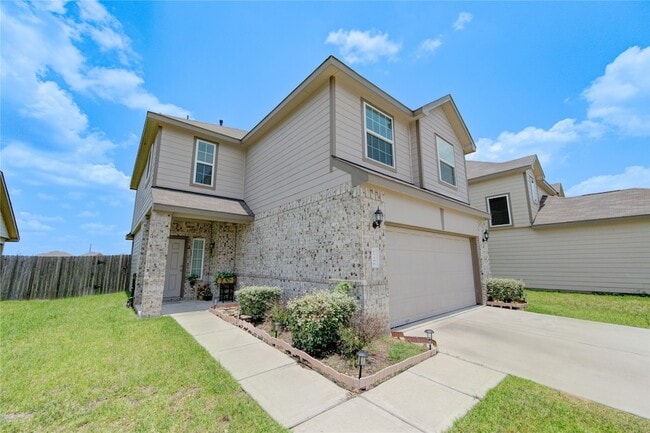 Building Photo - 17206 Quiet Song Ct