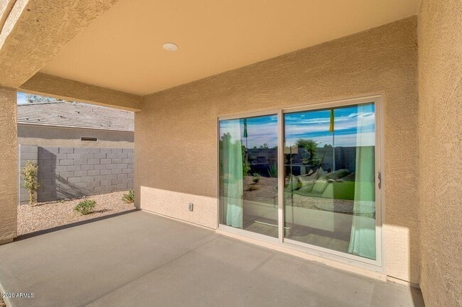 Building Photo - 31044 W Weldon Ave